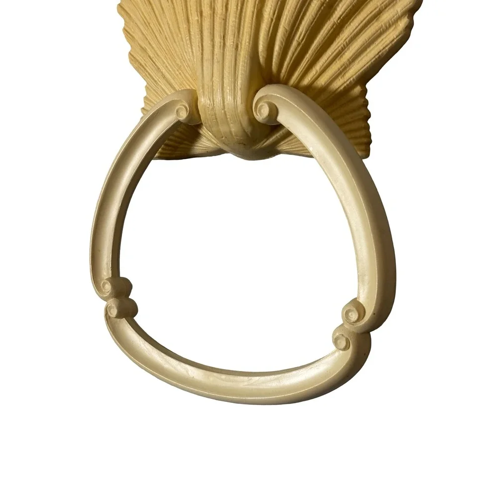 Vintage Homco Seashell Towel Ring Cream Yellow Plastic Coastal Decor 3380